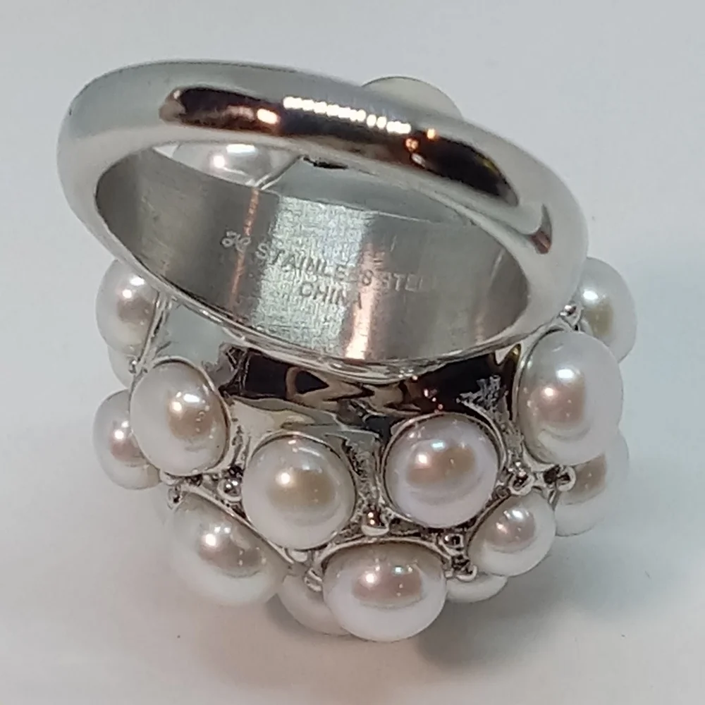 * Honora cultured freshwater pearls stainless steel high dome ring size 6